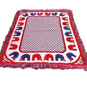 Vintage Leonardo Looms Reversible Throw Baby Blanket Marching Elephants 47 x 38
